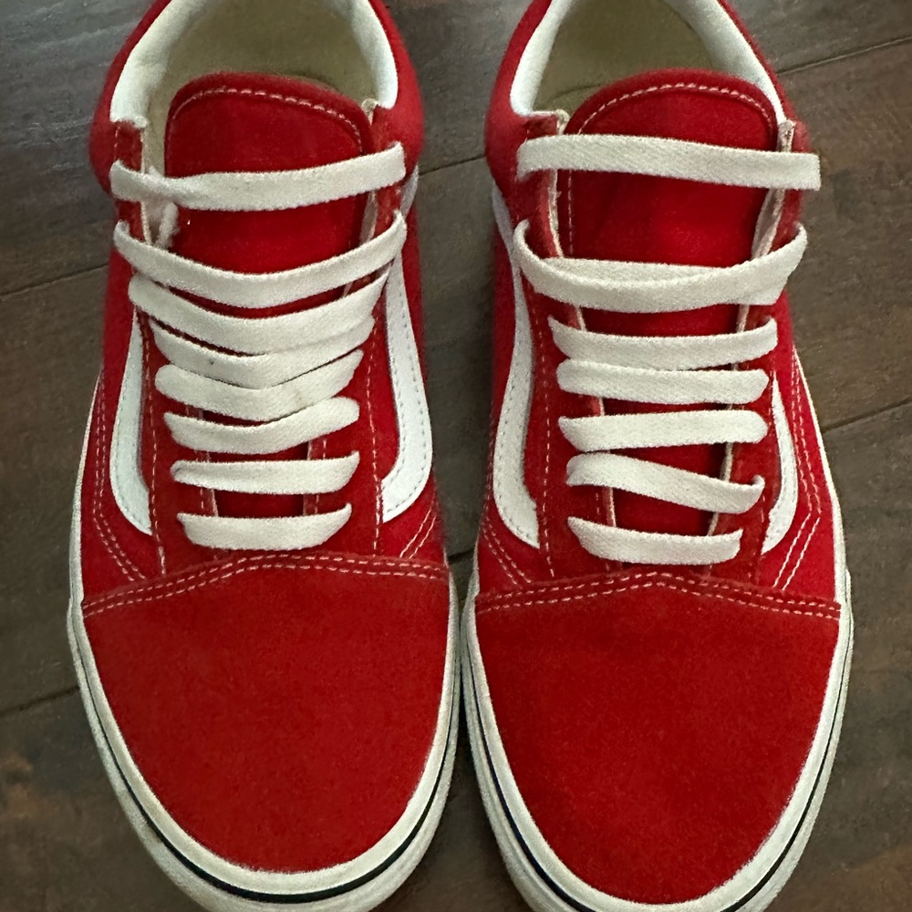Women’s- Vans